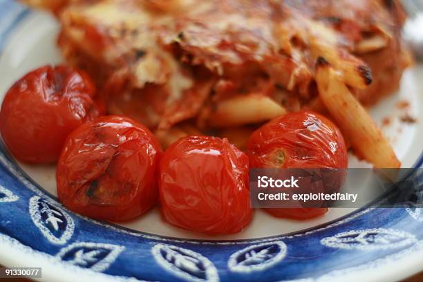 Pasta Mit Gegrillten Tomaten Stockfoto und mehr Bilder von Antioxidationsmittel - Antioxidationsmittel, Blau, Farbbild