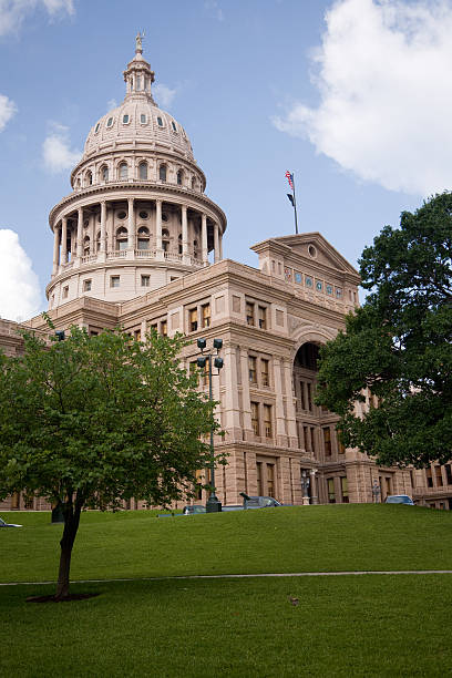 istock Texas Capitol Dome and South Entrance - Portrait 91330878