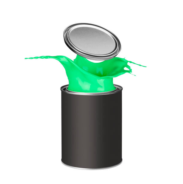 istock Green paint splashing out of paint can 913336082