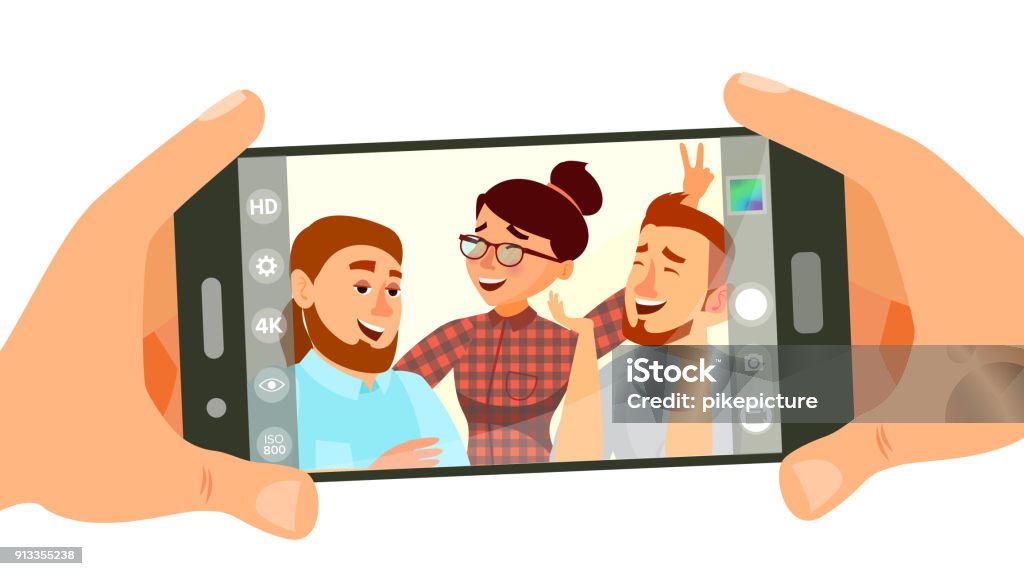 ベクトル スマート フォンで写真を取っています。人々 の笑顔。現代のお友達は、水平 Selfie を引き継ぐします。スマート フォンを持っている手。カメラのファインダー。友情の概念。フラットの漫画イラストを分離 - セルフィーのロイヤリティフリーベクトルアート