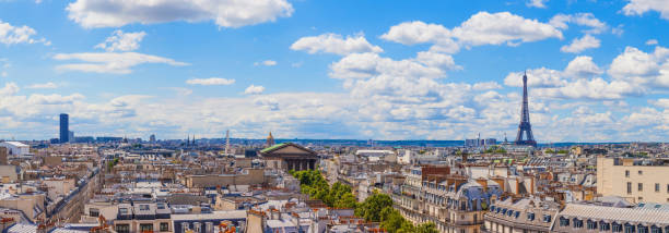 paisagem urbana de paris, incrível vista aérea da região central, torre eiffel e arredores - pantheon paris paris france france europe - fotografias e filmes do acervo