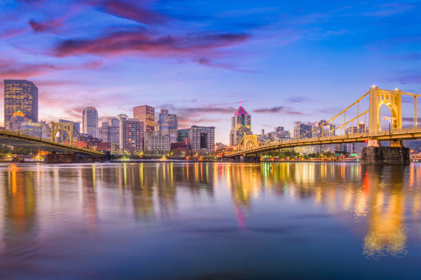 istock Pittsburgh, Pennsylvania, USA 913394638