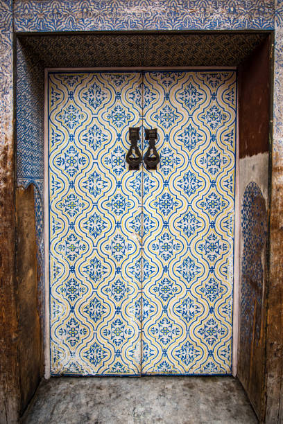 istock Arabic mosaic painted doors in Morocco 913427110