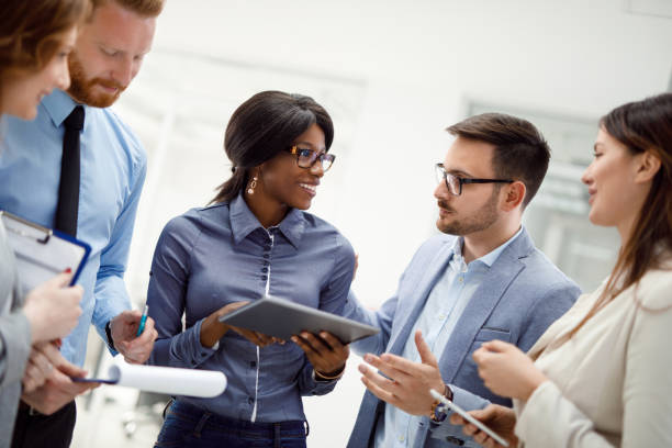 istock Teamwork and technology - Invaluable to modern business 913432288