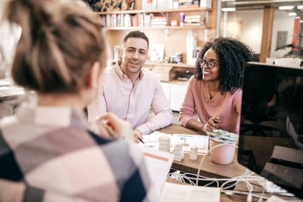 istock Business meeting 913439022