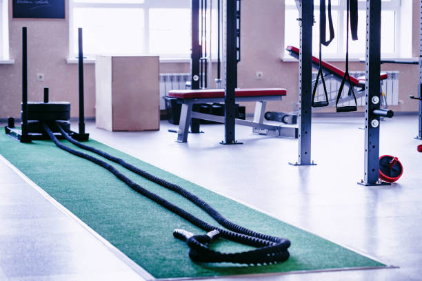 istock equipment in gym 913449344