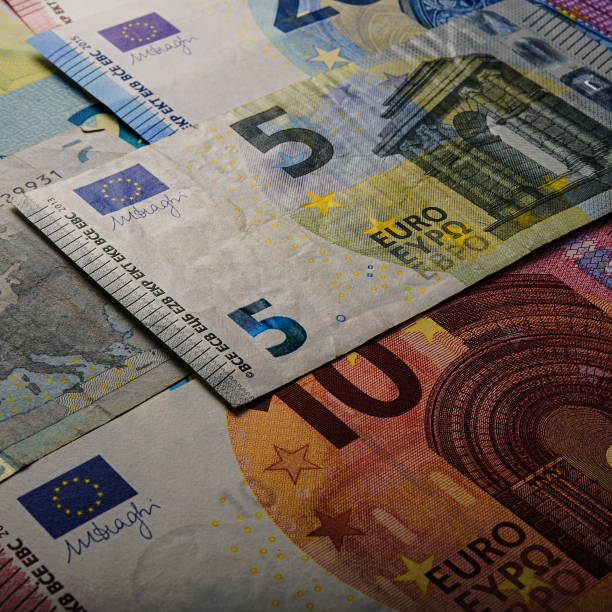 istock paper euro notes. Five, twenty and ten euros. 913452414