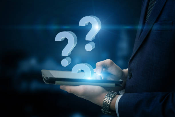 istock Businessman answering questions . 913489336