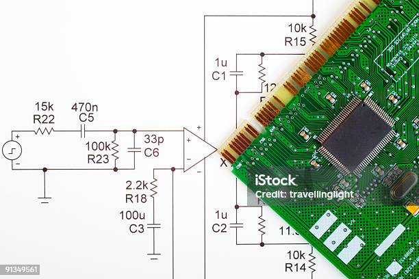 Schema Di Circuito E Scheda Elettronica - Fotografie stock e altre immagini di Attrezzatura - Attrezzatura, Complessità, Composizione orizzontale