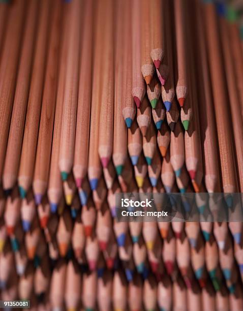 Farbige Buntstifte Stockfoto und mehr Bilder von Bleistift - Bleistift, Erfolg, Farbbild