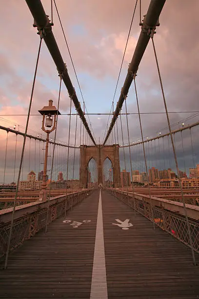 Photo of Brooklyn Bridge at sunset