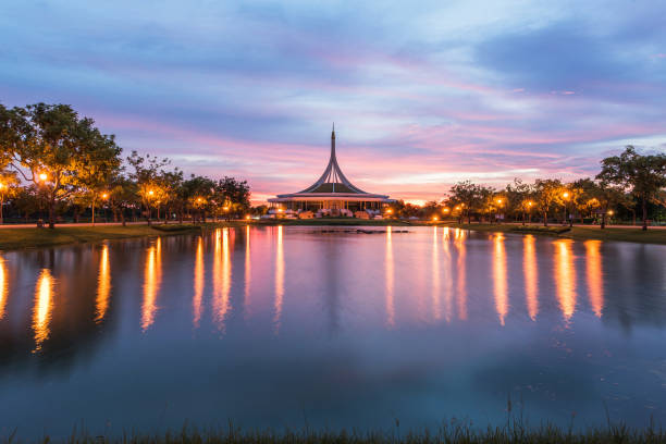 istock Suan Luang Rama 9 park 913504722