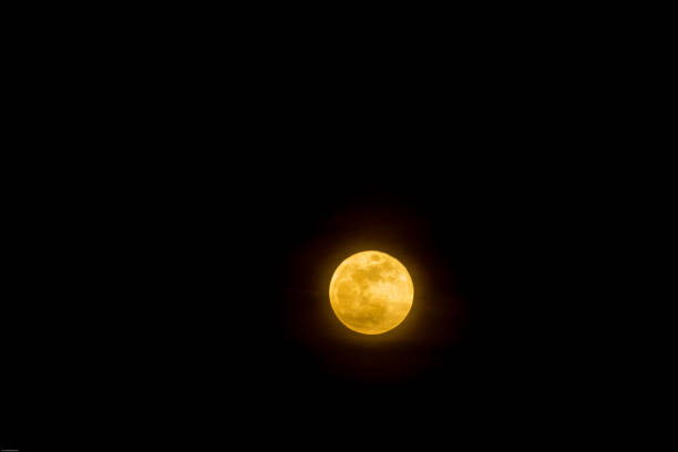 istock Full (red, blue) moon over Sofia city, Bulgaria, 31.01.2018 913508250