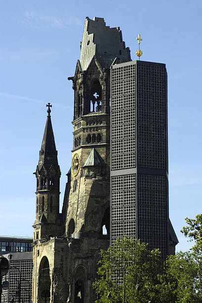 istock Berlin-Kaiser Wilhelm memorial church 91350983