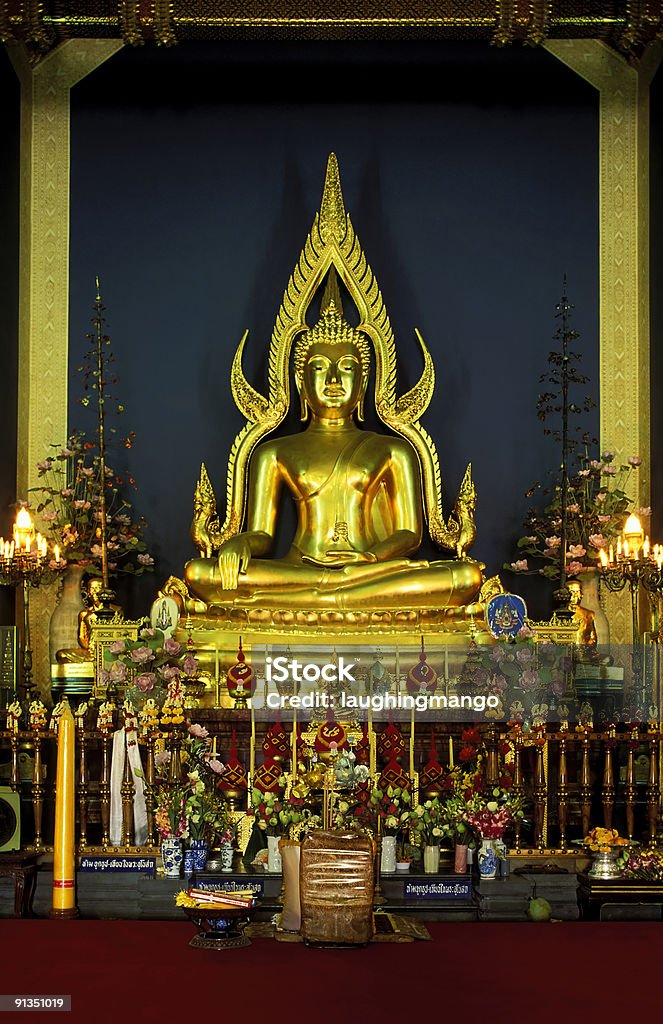 wat benchamabophit temple w Bangkoku w Tajlandii - Zbiór zdjęć royalty-free (Architektura)