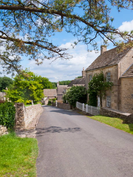istock Duntisbourne Abbotts, idyllic Cotswold village, Gloucestershire, UK 913513946