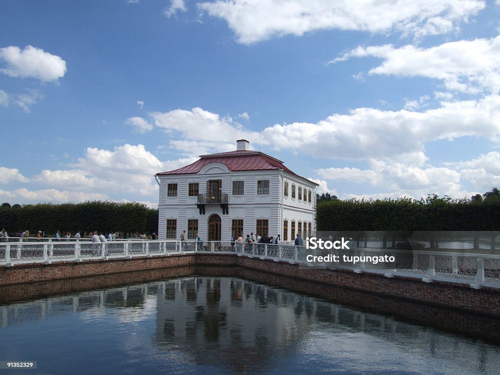 Peterhof-villa in park complessi - Foto stock royalty-free di Acqua