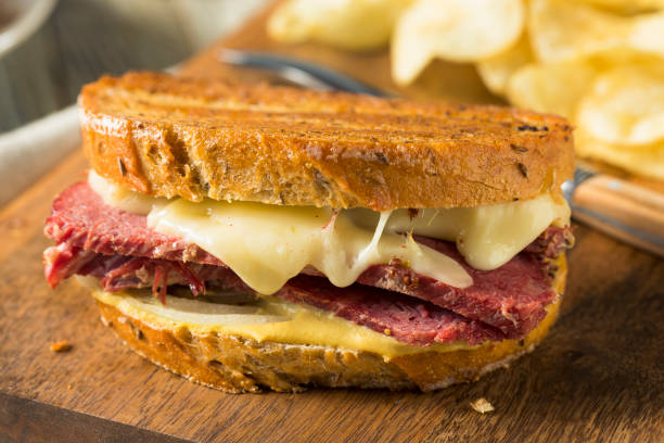 istock Savory Homemade Corned Beef Reuben Sandwich 913535004