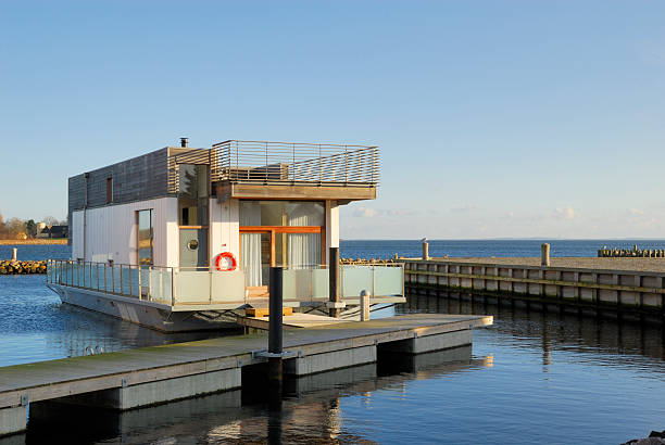 Modern Houseboat  houseboat photos stock pictures, royalty-free photos & images