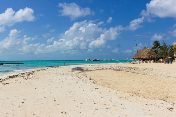 istock Isla Mujeres in the summer 913538252
