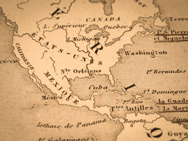 istock Old map of continental North American 913538634