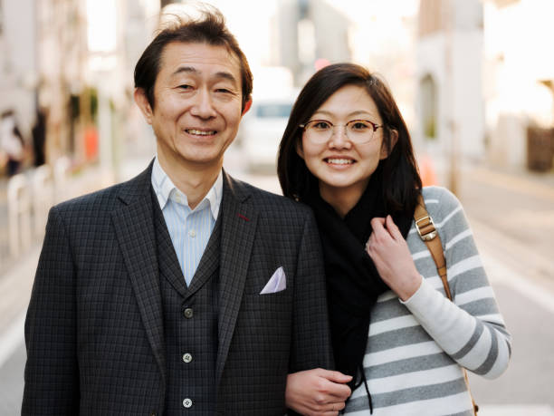 istock Japanese Businessman 913539458