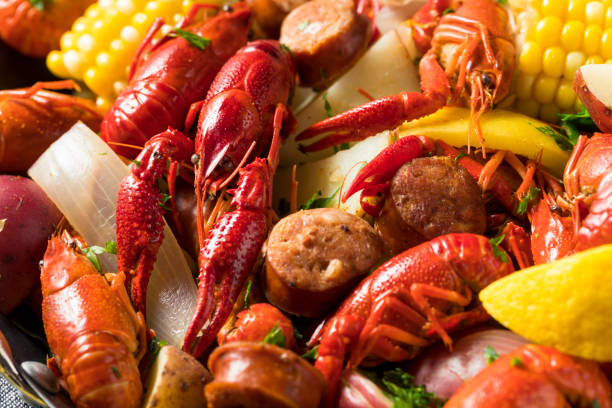 istock Homemade Southern Crawfish Boil 913546206