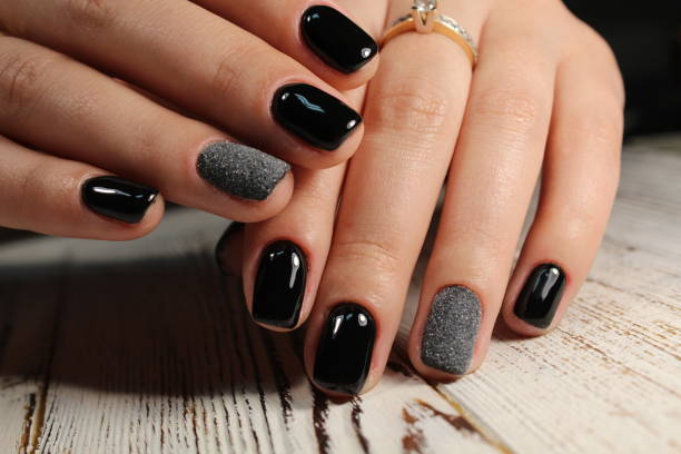 istock Fashion nails design manicure 913560912