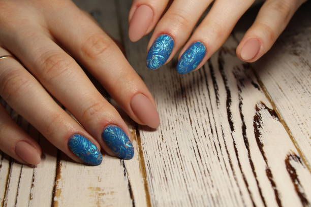 istock Fashion nails design manicure 913563802