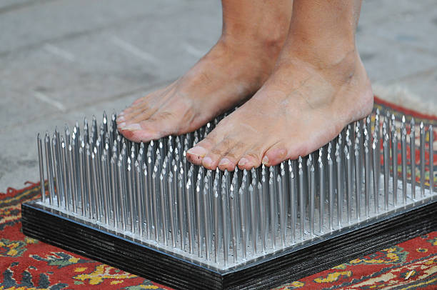 1,506 Fikir Stock Photos, Pictures & Royalty-Free Images - iStock | Bed of  nails, Nail bed, Magician