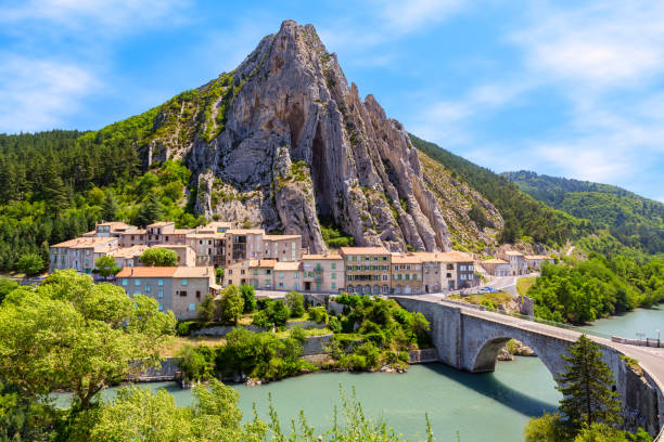 Sisteron in Provence, France Sisteron in Provence - old town at the France alpes de haute provence photos stock pictures, royalty-free photos & images
