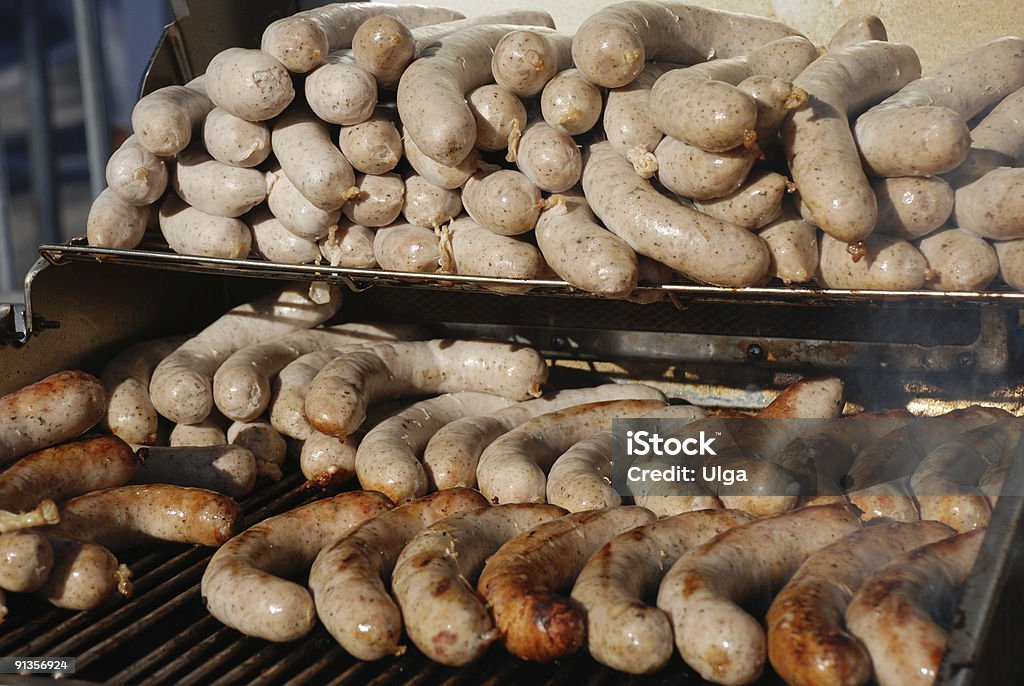 Salsichas alemãs de churrasco - Foto de stock de Bratwurst royalty-free