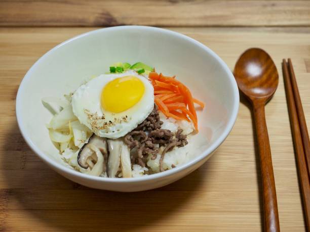 istock Korean food bibimbap 913588896