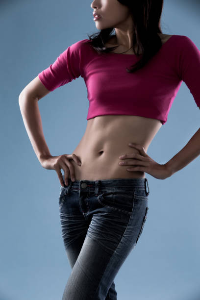 istock close up woman waist 913603102