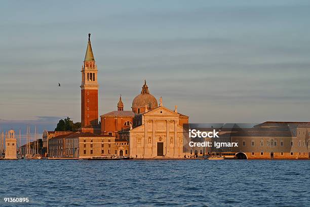 San Giorgio Maggiore Shined Por Feixes De Próximos Do Sol - Fotografias de stock e mais imagens de Antigo