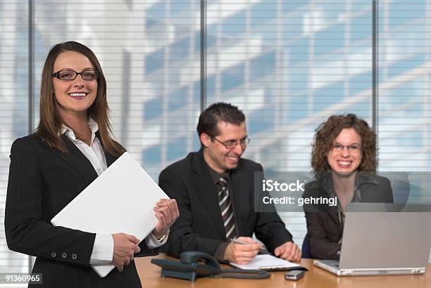 비즈니스 회의 3에 대한 스톡 사진 및 기타 이미지 - 3, 3 명, 갈색 머리