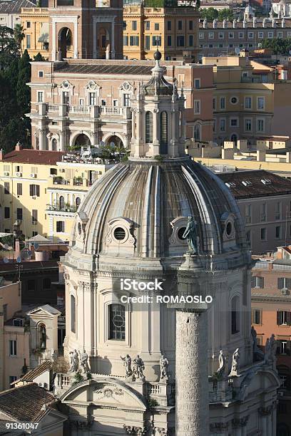 Roman 보기 위의 교회 트라얀 컬럼 0명에 대한 스톡 사진 및 기타 이미지 - 0명, 건축, 고대 로마