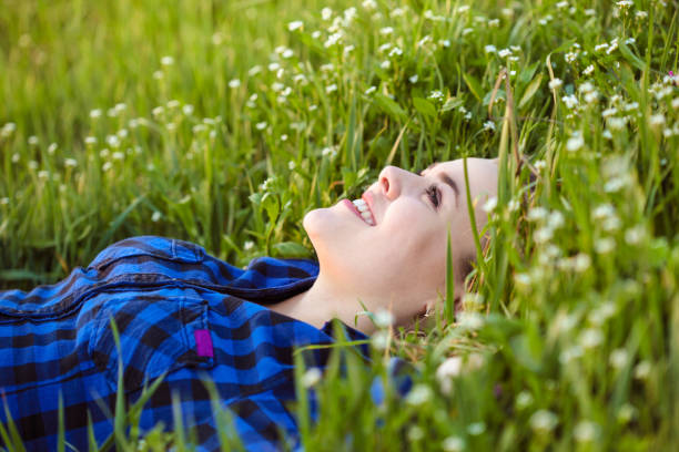 istock Young happy woman 913633064