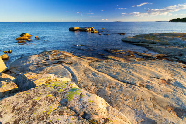 istock Beautiful coastline of Baltic sea 913665144