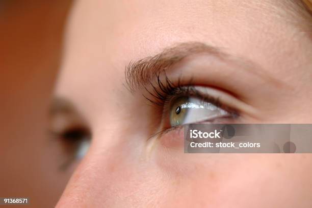 Ojos Verdes Foto de stock y más banco de imágenes de Asistencia sanitaria y medicina - Asistencia sanitaria y medicina, Belleza, Color - Tipo de imagen