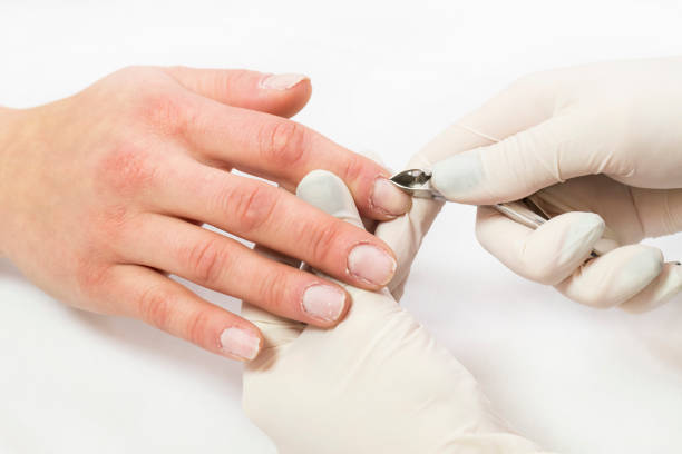 istock The process of the master's work in the manicure salon 913705438