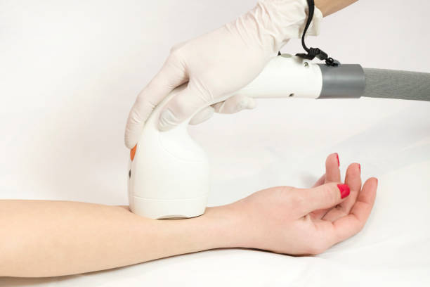 istock The process of the master's work in the manicure salon 913705498