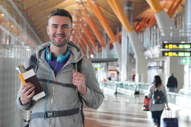 istock Happy male about to fly overseas 913721222