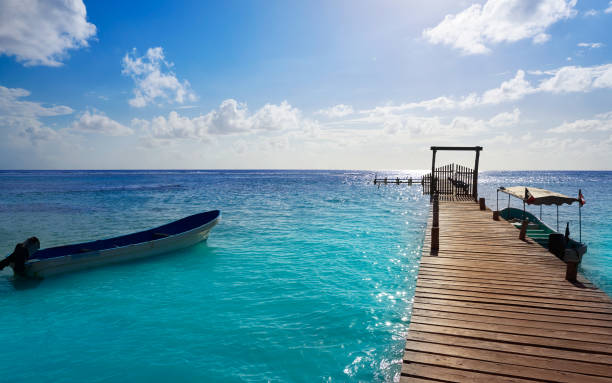 istock Mahahual Caribbean beach in Costa Maya 913749732