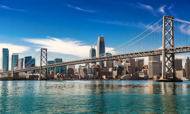 San Francisco en día soleado - foto de stock