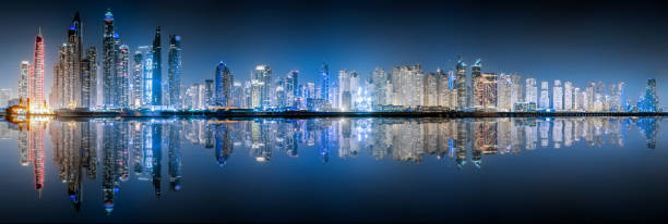 istock The skyline of Dubai Marina by night 913757742