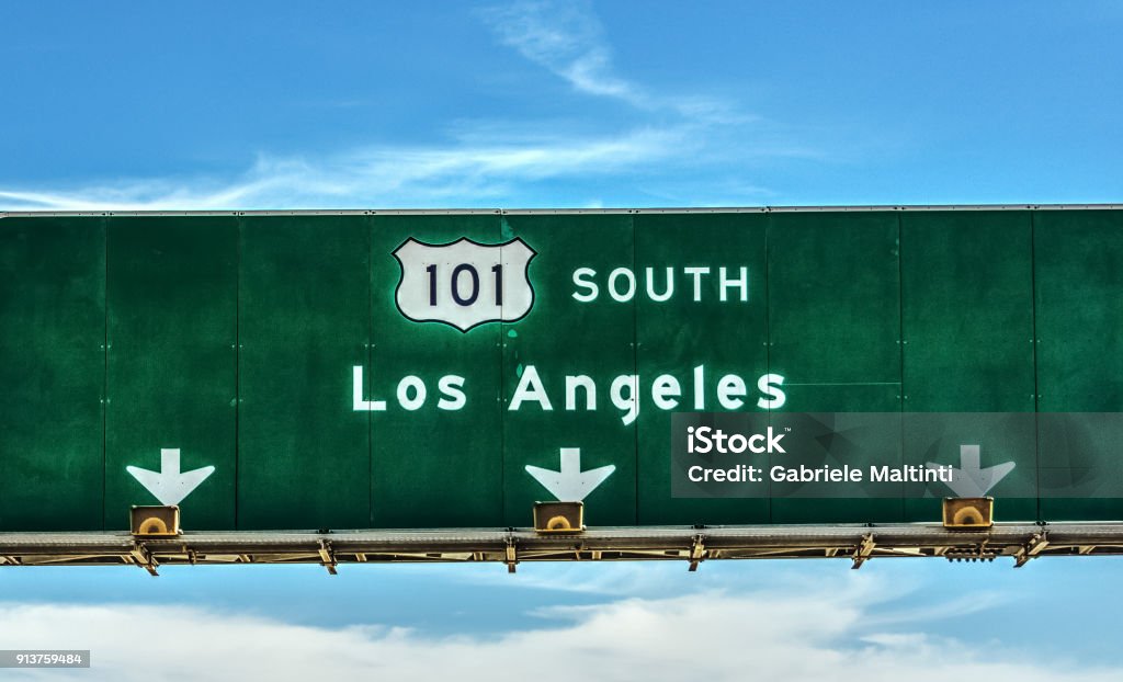 Los Angeles exit sign in 101 freeway Los Angeles exit sign in 101 freeway under an overcast sky, California American Culture Stock Photo