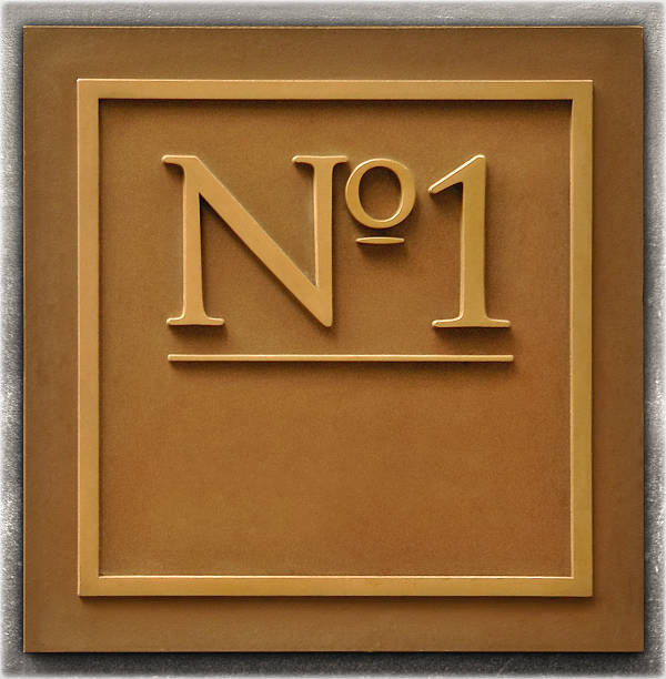 istock Number one Old Signage Plaque with No. 1 91381091