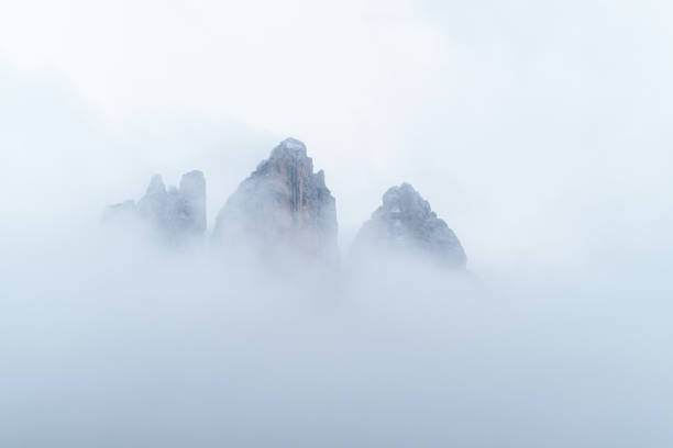 istock Three Battleden Lavaredo, Dolomites Alps mountains 913825186