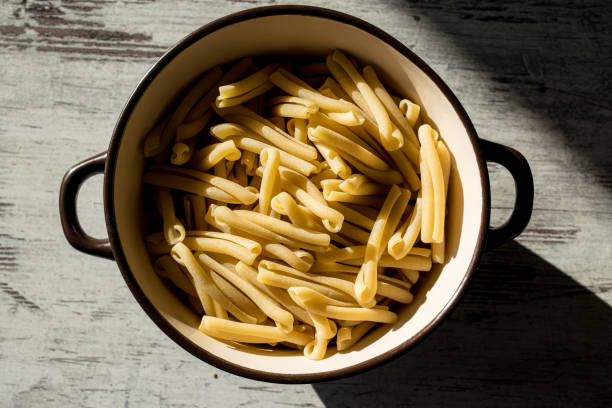 istock Traditional cretan pasta called skioufihta 913834472